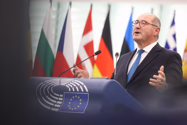 Fotografie 41: EP Plenary session - A revamped long-term budget for the Union in a changing world