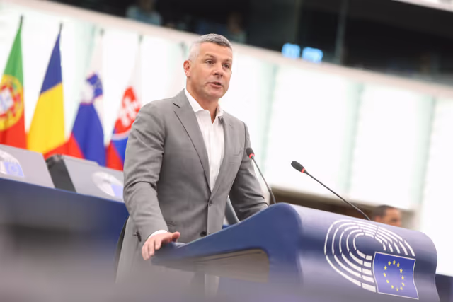 Fotografie 11: EP Plenary session - A revamped long-term budget for the Union in a changing world