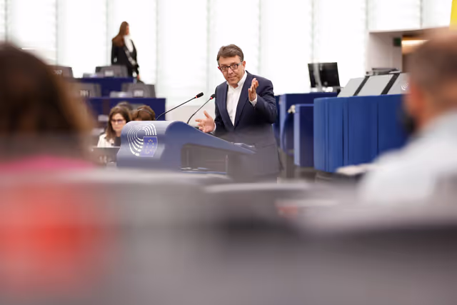Photo 45: EP Plenary session - European Water Resilience Strategy