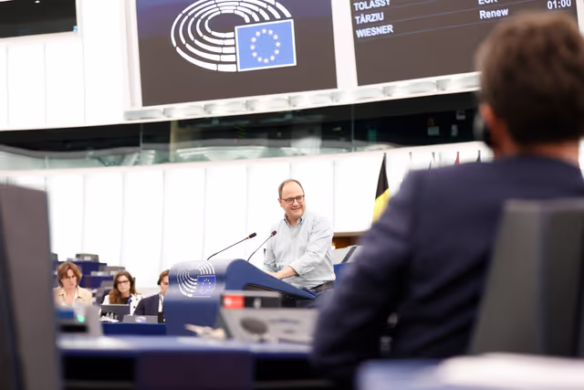 Photo 30: EP Plenary session - European Water Resilience Strategy