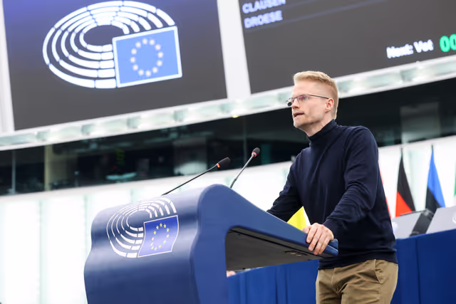 Снимка 4: EP Plenary session - CO2 emission performance standards for new passenger cars and new light commercial vehicles for 2025 to 2027