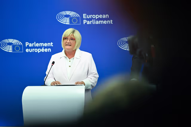 Foto 6: Press briefing Patriots for Europe