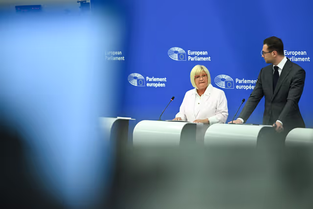 Foto 5: Press briefing Patriots for Europe