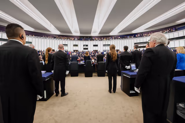 Снимка 6: EP Plenary session - Commemoration 80th anniversary end of World War II in Europe