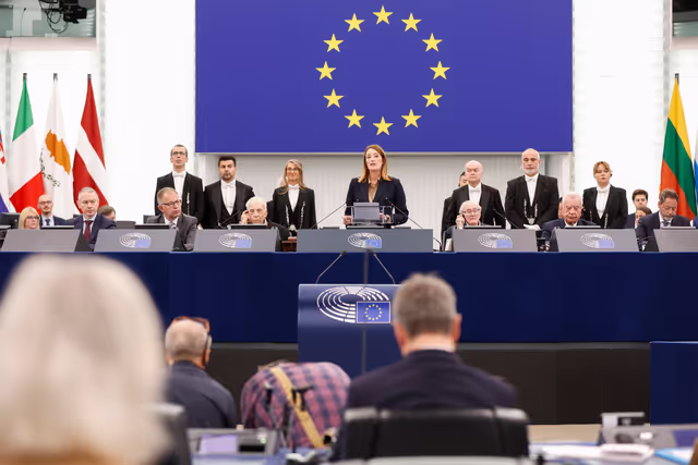 Photo 2: EP Plenary session - Commemoration 80th anniversary end of World War II in Europe