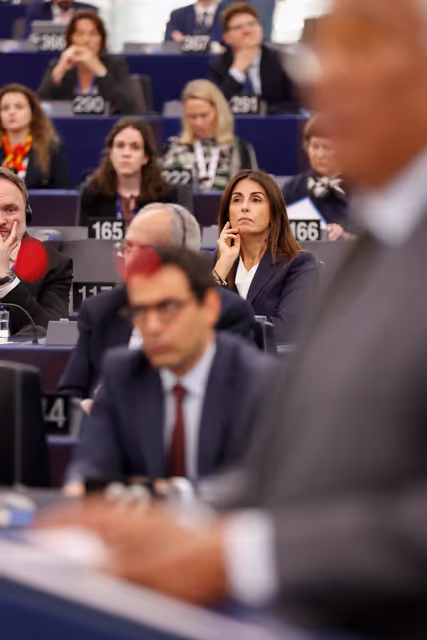 Снимка 44: EP Plenary session - Commemoration 80th anniversary end of World War II in Europe