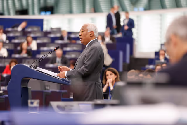 Снимка 43: EP Plenary session - Commemoration 80th anniversary end of World War II in Europe