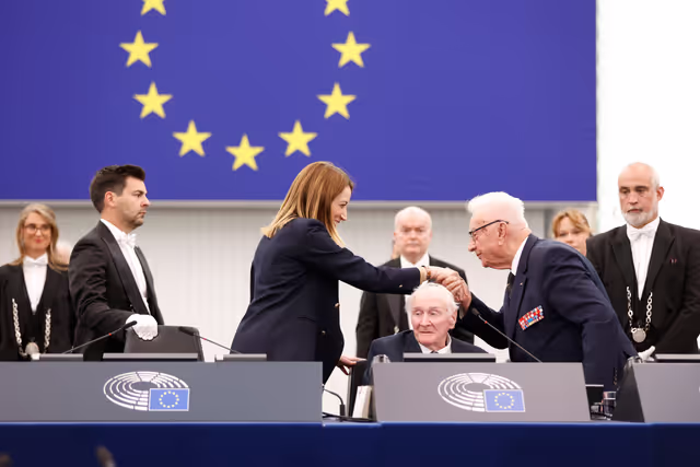 Снимка 19: EP Plenary session - Commemoration 80th anniversary end of World War II in Europe