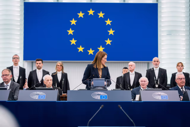 Photo 36: EP Plenary session - Commemoration 80th anniversary end of World War II in Europe