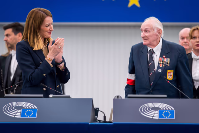 Photo 29: EP Plenary session - Commemoration 80th anniversary end of World War II in Europe
