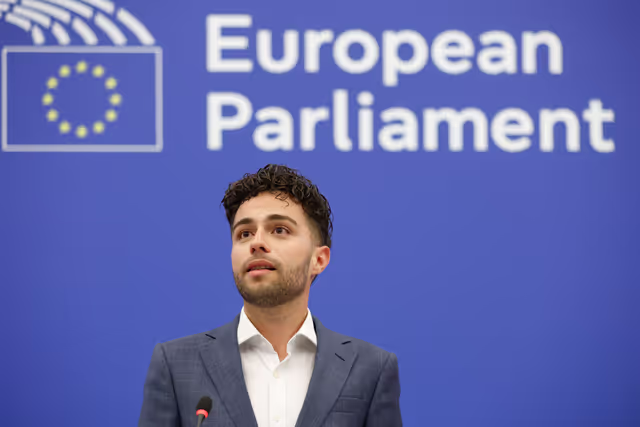 Photo 6: Press conference on the European Water Resilience Strategy