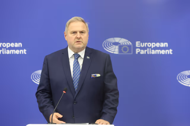 Billede 12: Press conference on the 2023 and 2024 Commission reports on Kosovo and on Serbia