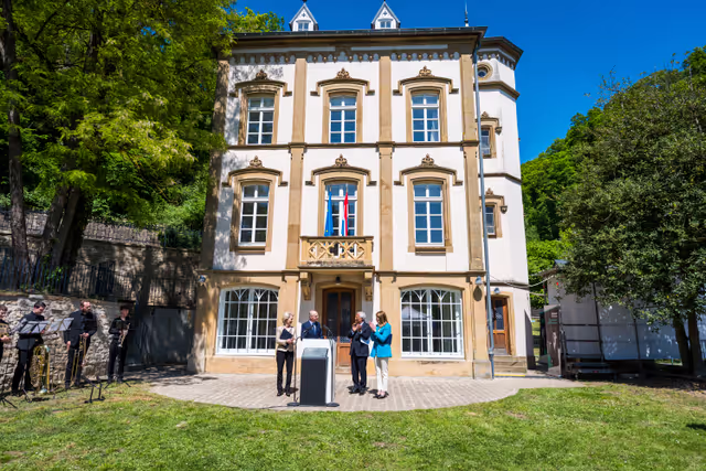 Fotografija 9: Europe day - 75th Anniversary of the Schuman Declaration Luxembourg with Luc FRIEDEN, Luxembourgish Prime Minister, Roberta METSOLA, EP President, António COSTA, President of the European Council and Ursula von der LEYEN, President of the European Commission