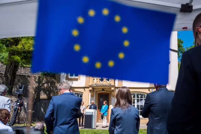 Fotografija 6: Europe day - 75th Anniversary of the Schuman Declaration Luxembourg with Luc FRIEDEN, Luxembourgish Prime Minister, Roberta METSOLA, EP President, António COSTA, President of the European Council and Ursula von der LEYEN, President of the European Commission