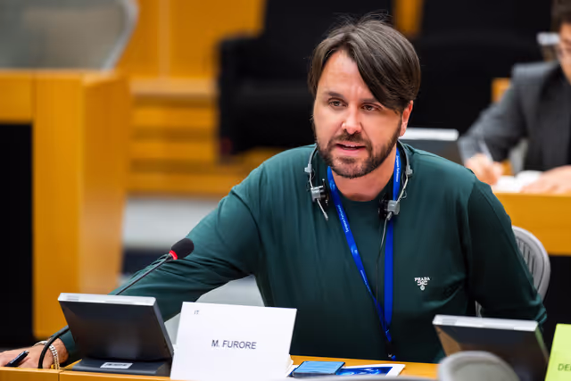 Fotografia 5: JURI - EUIPO's presentation on the study on the Development of Generative Artificial Intelligence from a Copyright Perspective