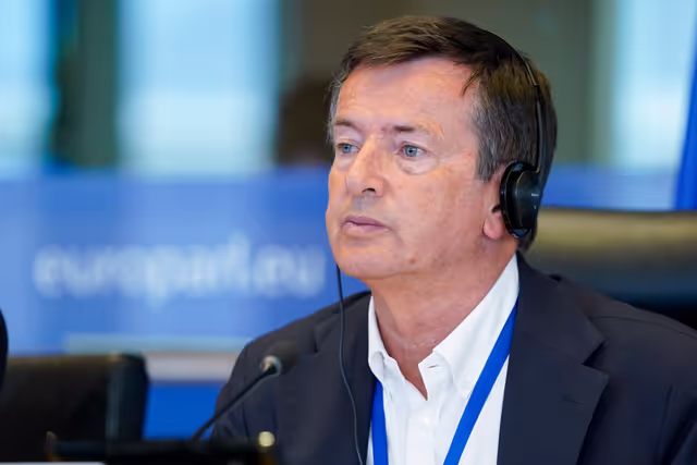 Fotografia 2: ITRE Committee meeting - Public Hearing