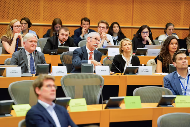 Fotografie 16: JURI - Policy Department presentation of the study on Reporting obligations - Public hearing on reporting obligations