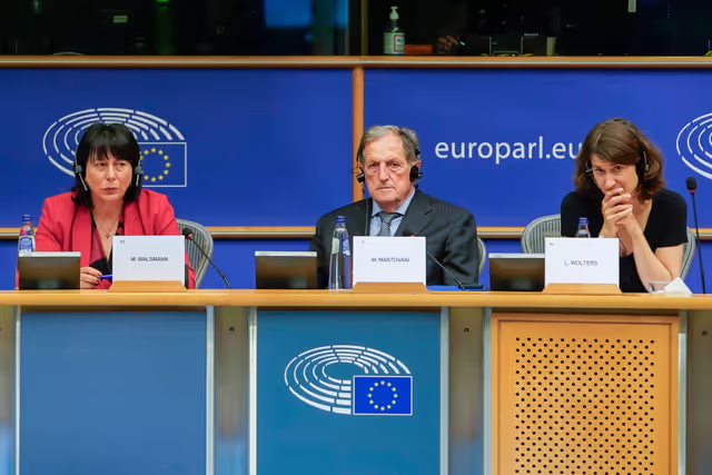 Fotografie 13: JURI - Policy Department presentation of the study on Reporting obligations - Public hearing on reporting obligations