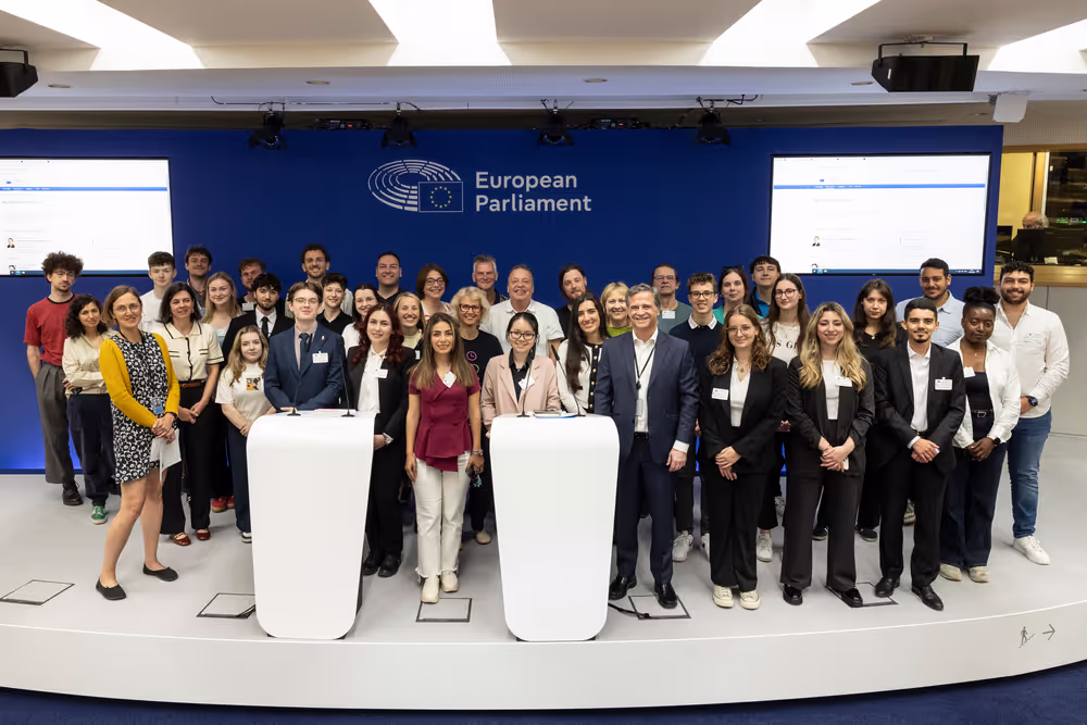 YOCOJOIN visit to the European Parliament