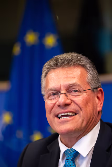 Foto 21: PETI Committee meeting - Exchange of views with Maroš Šefčovič, Commissioner for
Trade and Economic Security and for Interinstitutional
Relations and Transparency