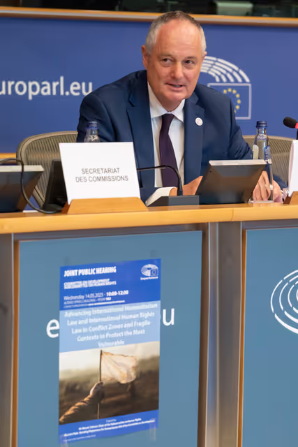 Снимка 8: DROI DEVE public hearing on “advancing International, Humanitarian Law and International Human Rights Law in Conflict Zones and Fragile Contexts to Protect then Most Vulnerable”