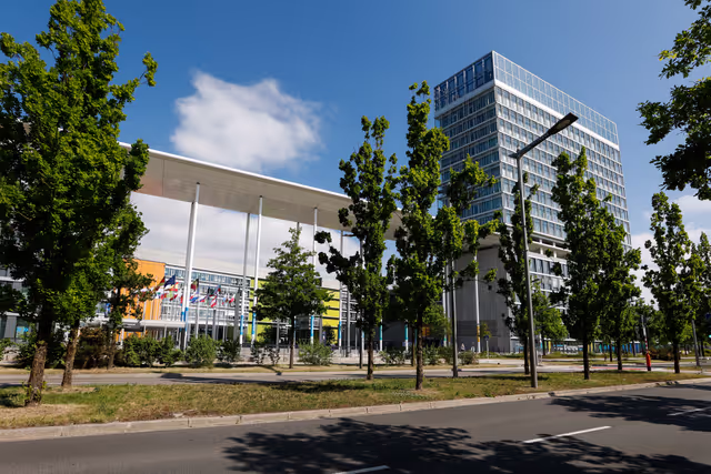 Valokuva 3: Stockshot of EP Buildings in Luxembourg