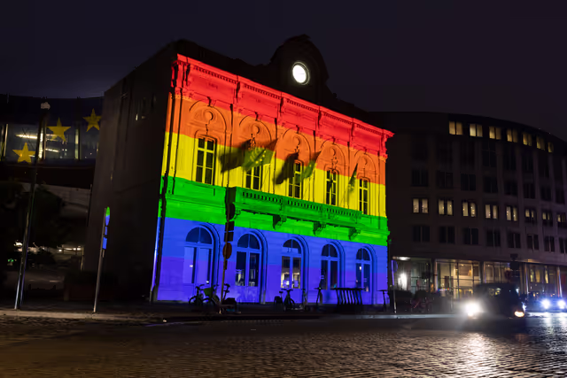 Fotó 3: International Day Against Homophobia, Biphobia, Intersexism and Transphobia (IDAHOBIT) - Rainbow flag illuminating the EP buildings