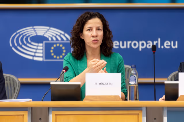 Φωτογραφία 16: FEMM - Advancing towards a care society: addressing the gender care gap