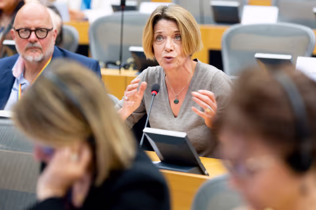 Φωτογραφία 7: FEMM - Advancing towards a care society: addressing the gender care gap