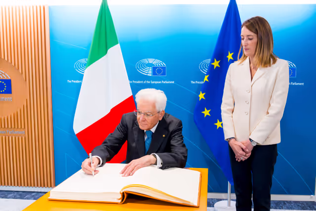 Foto 2: Roberta METSOLA, EP President meets with Sergio MATTARELLA, Italian President.