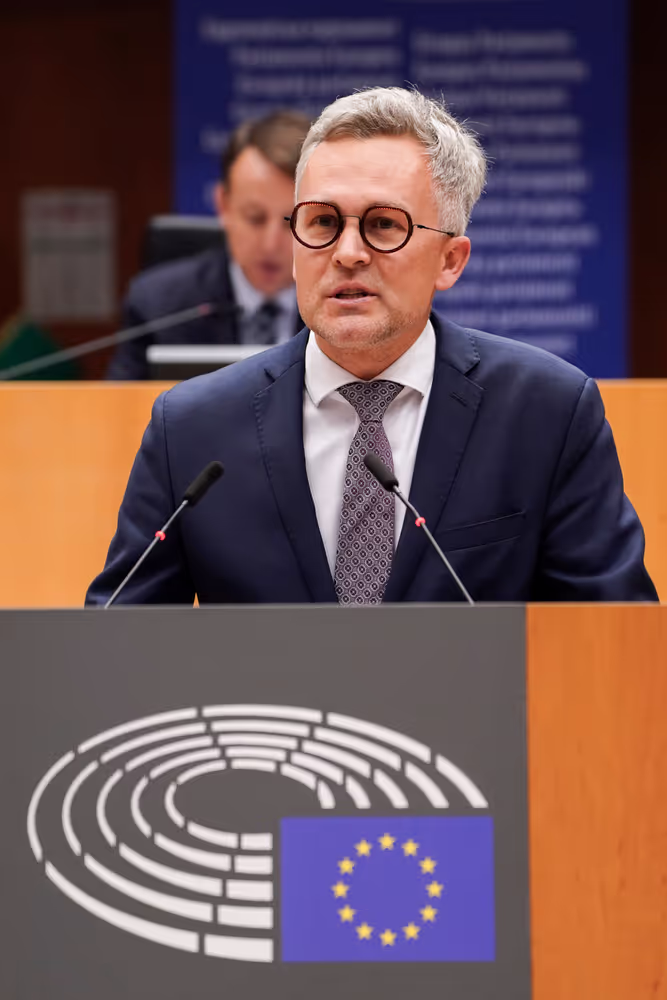 EP Mini-Plenary Session - Russian energy phase out, Nord Stream and the EU's energy-sovereignty