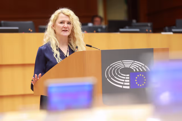 Foto 19: EP Mini-Plenary Session - Choose Europe for Science