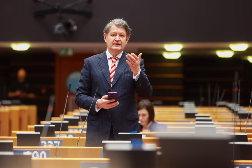 EP Mini-Plenary Session - Choose Europe for Science