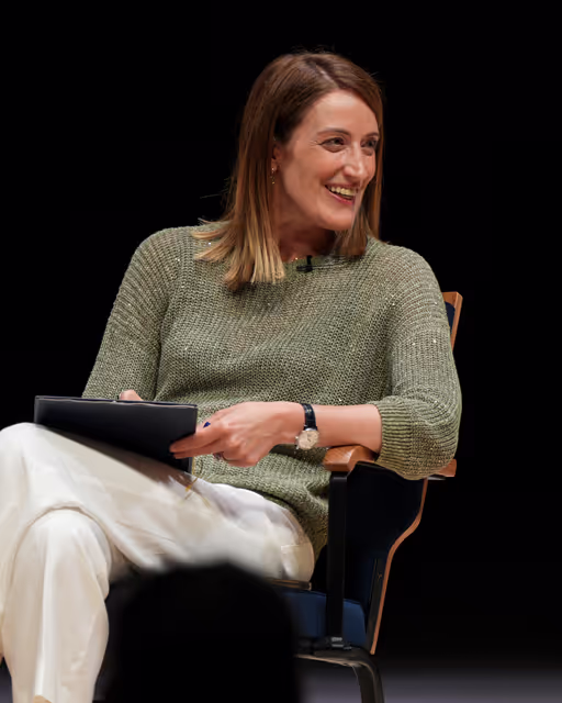 Zdjęcie 8: Roberta METSOLA, EP President participates at the Dayton Dialogue