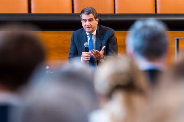 Foto 6: Official visit by Roberta METSOLA, EP President to Italy - Q&A Session with Students Europe: Open questions for a Common future, at the Università Cattolica of Milan