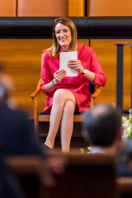 Foto 3: Official visit by Roberta METSOLA, EP President to Italy - Q&A Session with Students Europe: Open questions for a Common future, at the Università Cattolica of Milan