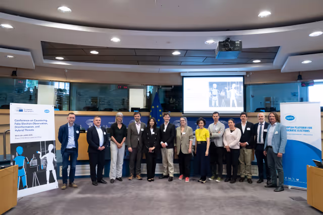 Fotografija 33: Conference on Countering Fake Election Observation, Disinformation, and Hybrid Threats.- Closing session