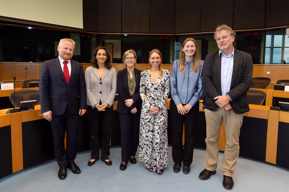 ECON trilogue on CMDI package