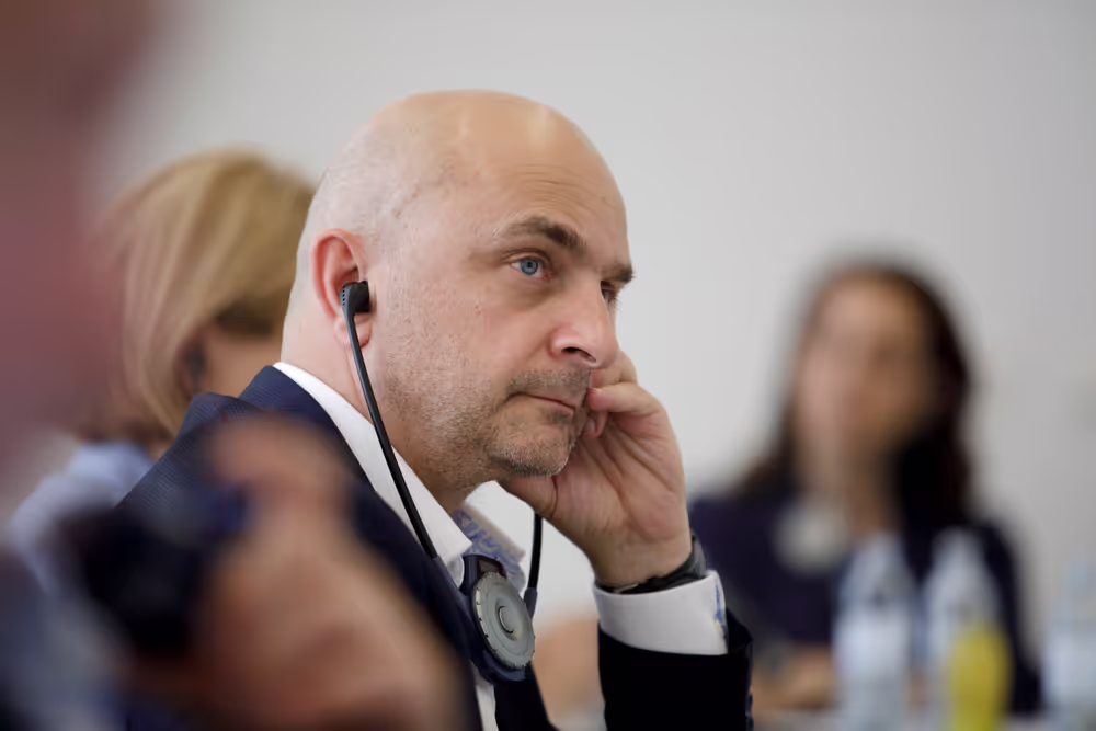 HOUS mission to Vienna