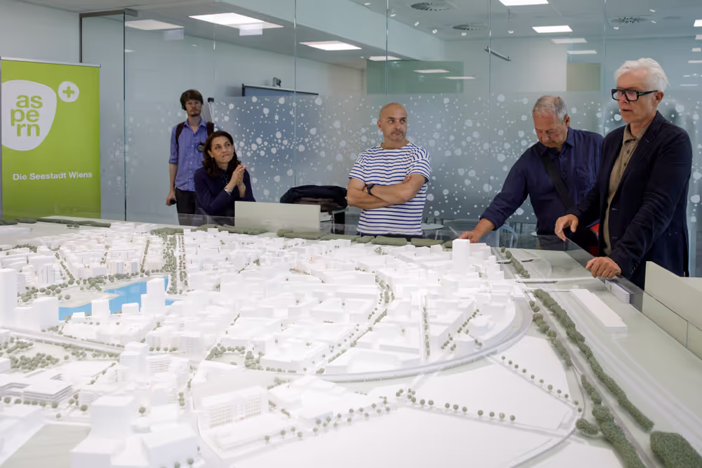 HOUS mission to Vienna