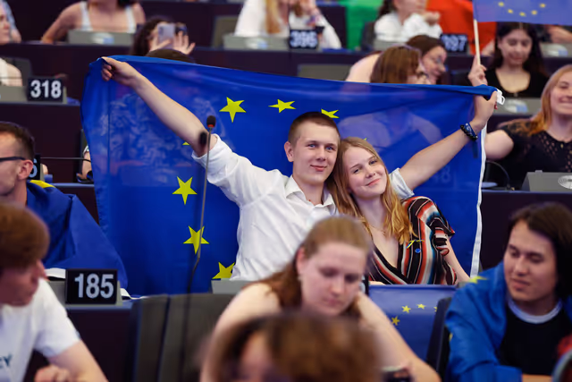 Fotogrāfija 21: European Youth Event (EYE 2025) - Closing plenary session