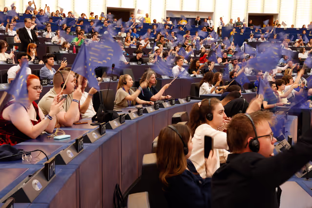 Photo 9: European Youth Event (EYE 2025) - Closing plenary session