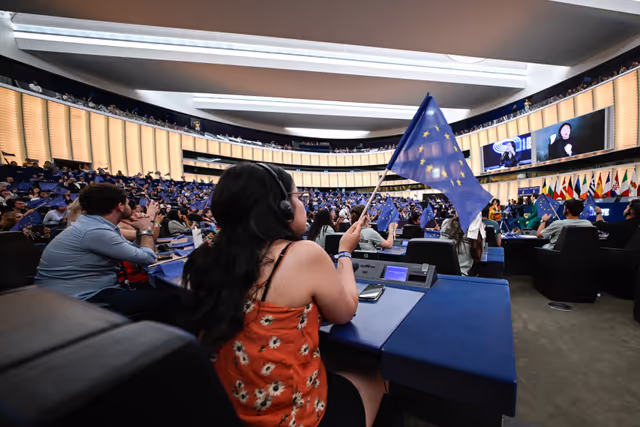 Photo 6: European Youth Event (EYE 2025) - Closing plenary session