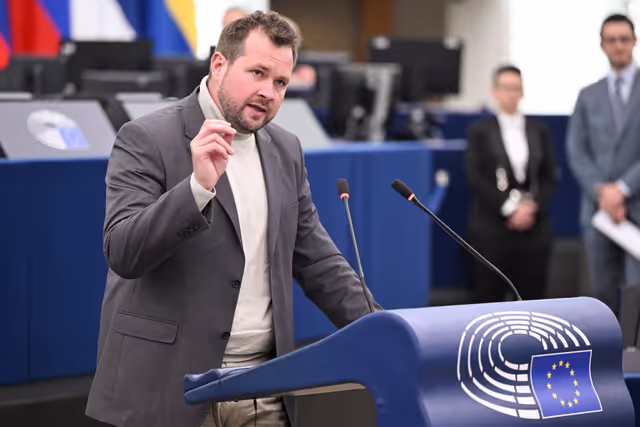 Valokuva 44: EP Plenary session - Combating the sexual abuse and sexual exploitation of children