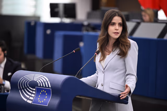 Valokuva 22: EP Plenary session - Combating the sexual abuse and sexual exploitation of children