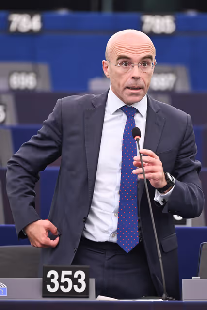 Valokuva 16: EP Plenary session - Combating the sexual abuse and sexual exploitation of children