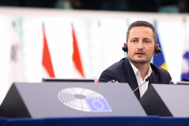 Fotagrafa 27: EP Plenary session- 2023 and 2024 reports on Moldova