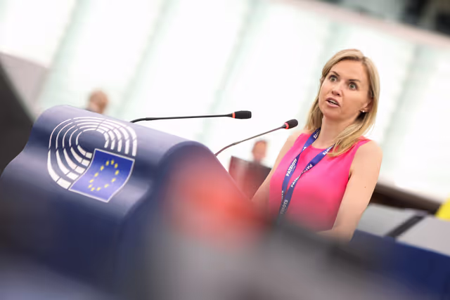 Foto 15: EP Plenary session - Latest developments on the revision of the air passenger rights and airline liability regulations