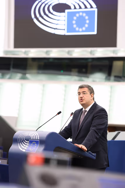 Foto 2: EP Plenary session - Latest developments on the revision of the air passenger rights and airline liability regulations