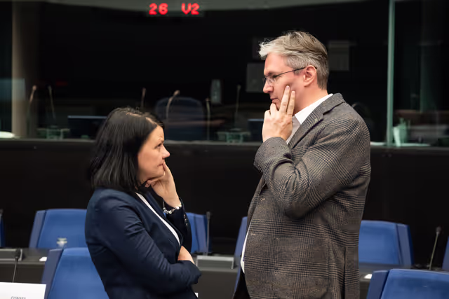 Fotografija 16: SANT trilogue on the Pharma package